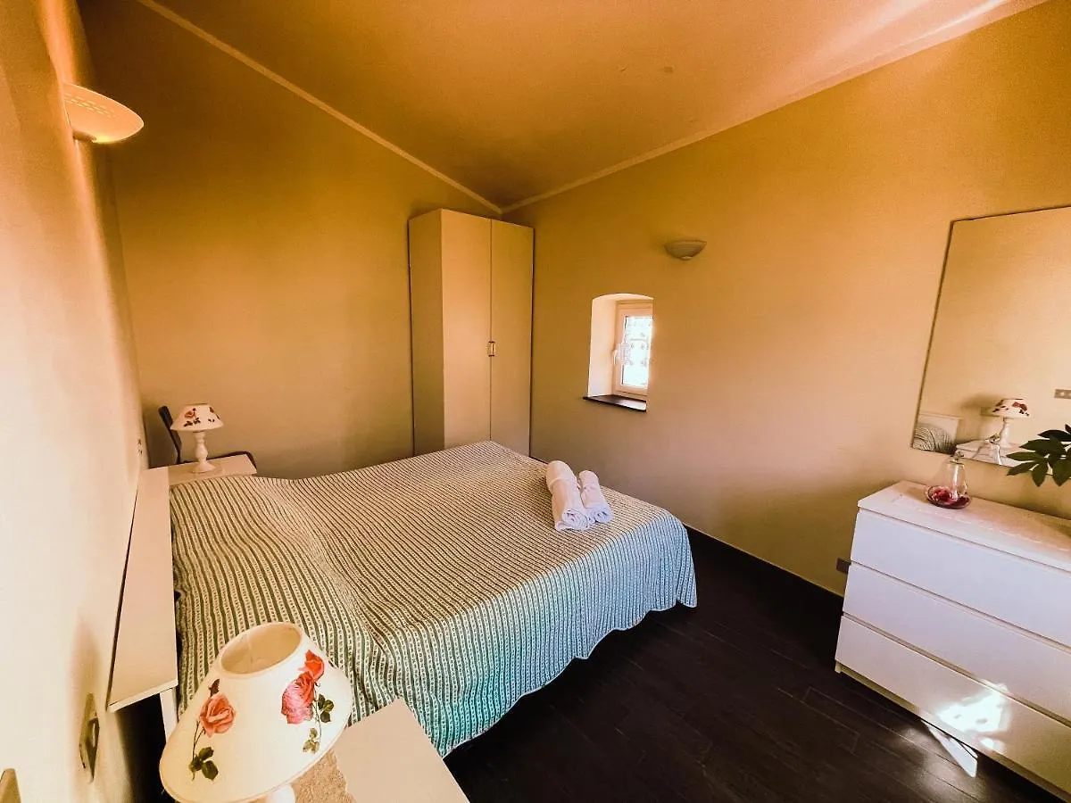 Terzorio Mar Ligure-Trilocale Vista Mare Apartment